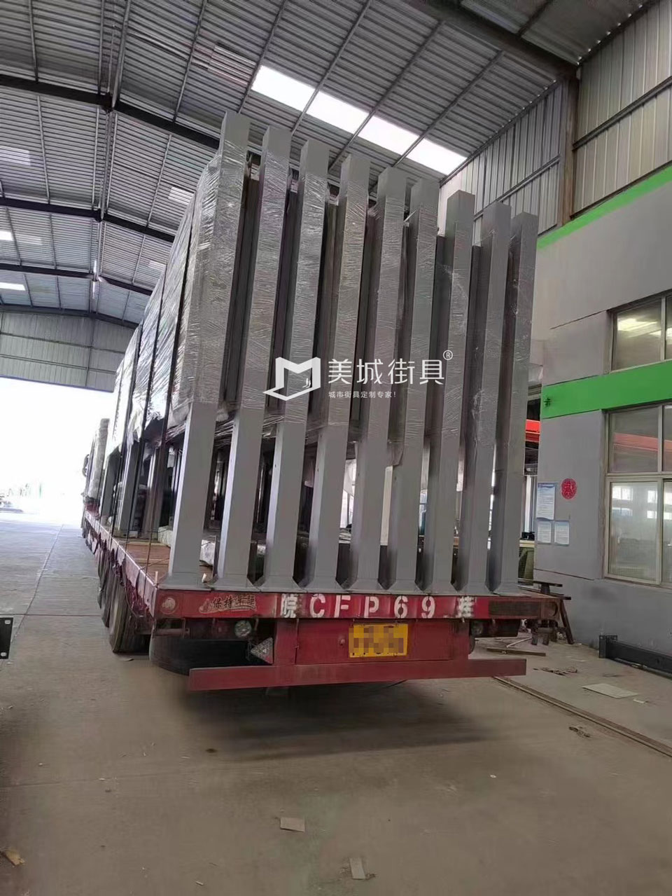 2023.3.19美城街具供應云南公交站臺發貨實拍 2023.3.19美城街具供應云南公交站臺發貨實拍